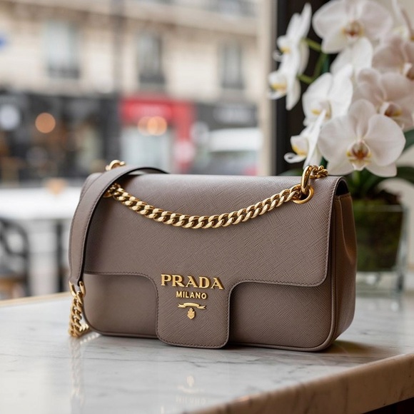 Prada Handbags - Prada Pre-Owned
Pattina Flap Shoulder Bag Saffiano Leather Small crossbody bag